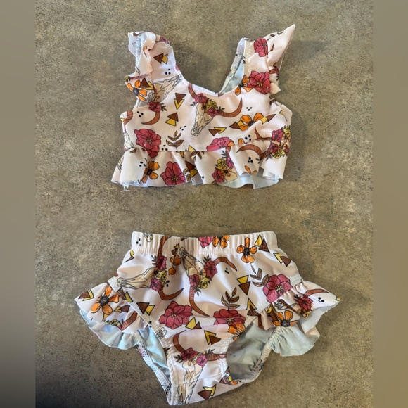 Western Floral Ruffle Kids Swimwear Set - Picture 1 of 3